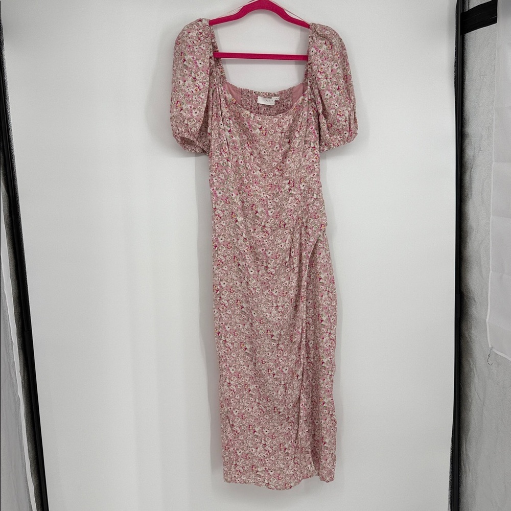 Astr Floral Puff Sleeves Ruched Slit Midi Dress Size M NWT - Picture 3 of 12